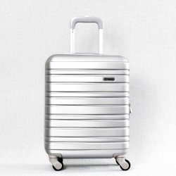 Куфар за ръчен багаж твърд ABS с колелца за RAYANAIR и WIZZAIR 54/38/20 см, сребрист