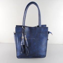 Дамска чанта тип торба от еко кожа синя с пискюли