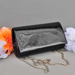 Клъч - бална дамска чанта, тип плик лачена черна