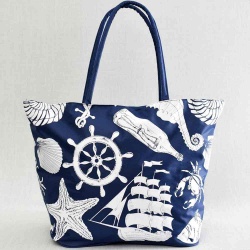 Голяма плажна чанта Морски мотиви, евтина, от непромокаем плат, затваряне с цип, тъмно синя