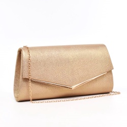 Клъч официална дамска чанта ефектен капак с метална лайсна лек релеф златна