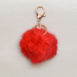 Висулка пухче за чанта, ключодържател от естествен косъм червено