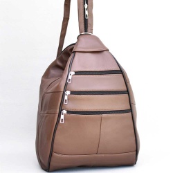 Дамска раница-чанта от естествена кожа 2в1, с много външни джобчета, кафява