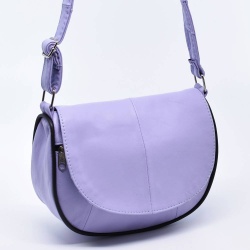 Малка дамска чанта от естествена кожа с дълга дръжка за през рамо, светло лилава
