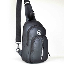 Мъжка чанта-раницаот здрав непромокаем плат, за през гърди, гръб, ляво или дясно рамо, черна