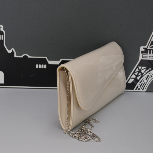 Клъч - дамска чанта, тип плик лачена българска 