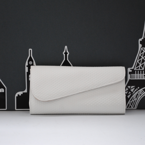 Клъч -официална дамска чанта, тип плик българска бял