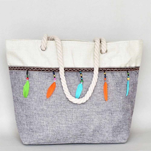 Плажна чанта голяма, ленена, с цип, с красиви мъниста и цветни пера, сива