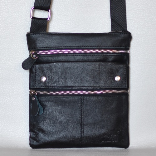 Мъжка чанта тип плик от естествена кожа мека с дълга дръжка черна