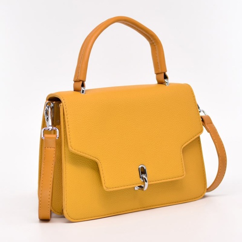 Дамска чанта от еко кожа с метална катарама жълта