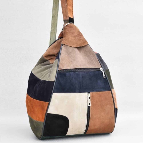 Дамска раница-чанта от естествен велур с външни джобчета, пастелни цветове