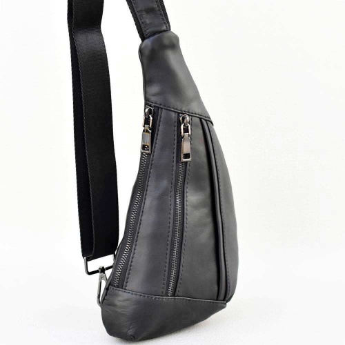 Мъжка чанта от естествена телешка кожа за през гърди, рамо или гръб, черна