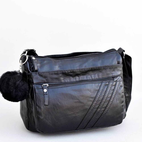 Дамска чанта от мека варена еко кожа, с много джобчета, черна, + ПОДАРЪК висулка