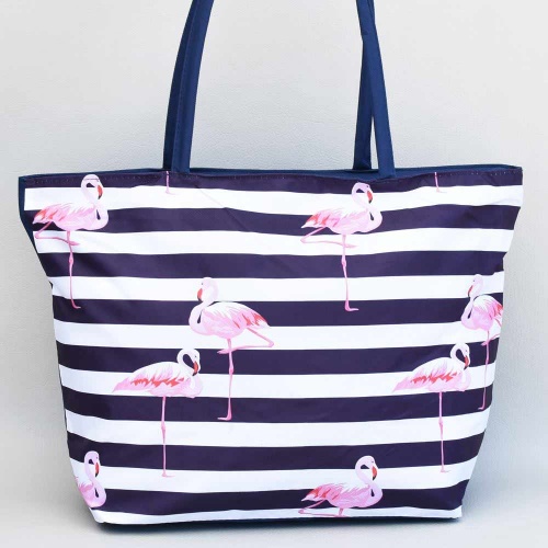 Плажна чанта евтина от непромокаем плат с цип, бели и сини райета с фламинго