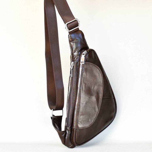 Мъжка чанта-раница от естествена телешка кожа за през гърди, рамо или гръб, кафява