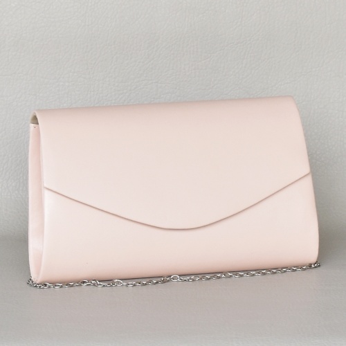 Официална дамска чанта клъч тип плик изчистен дизайн с блестящ ефект патладжан
