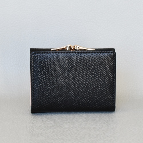 Евтино дамско портмоне от еко кожа малко с външен монетник черно