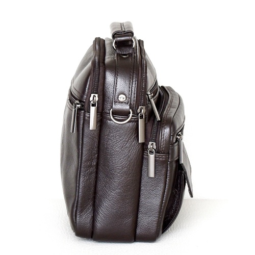 Мъжка чанта от естествена телешка кожа за носене в ръка и през рамо цвят кафе