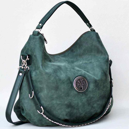 Българска дамска чанта, тип торба от еко кожа с три дръжки, зелена