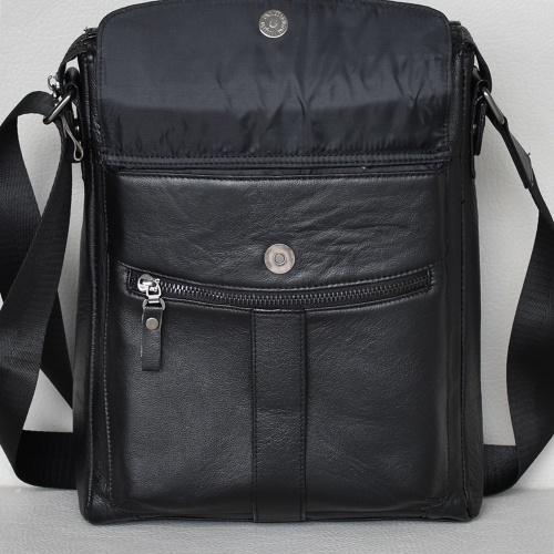 Мъжка чанта от естествена кожа голяма за формат А 4 за в ръка и през рамо черна