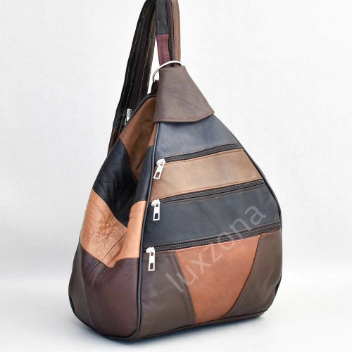 Дамска раница-чанта от естествена кожа с външни джобчета, тъмни пастелни цветове