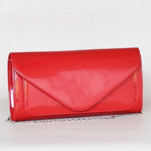 Лачена дамска чанта клъч тип плик червена официална класически дизайн
