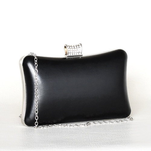 Дамска чанта клъч твърда ефектен дизайн официална от еко кожа  черна