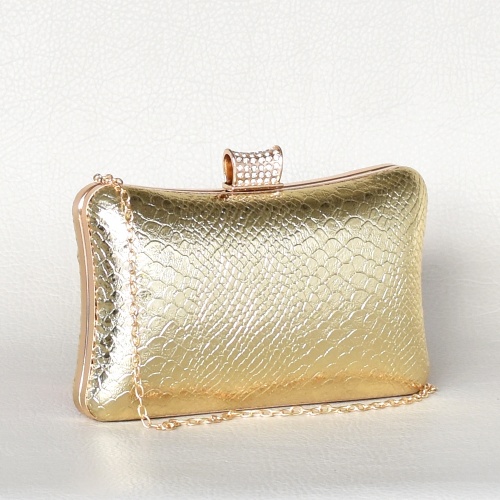 Дамска чанта клъч твърда стилен дизайн официална кроко ефект златна