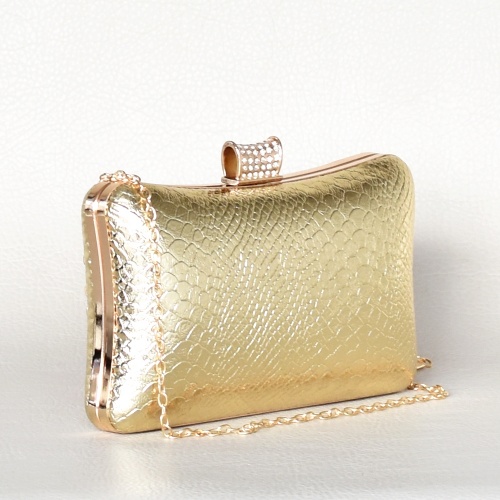 Дамска чанта клъч твърда стилен дизайн официална кроко ефект златна
